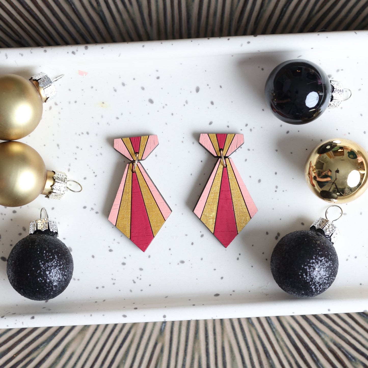 Chicago Dangle Earrings – Bold & Stylish Statement Jewelry