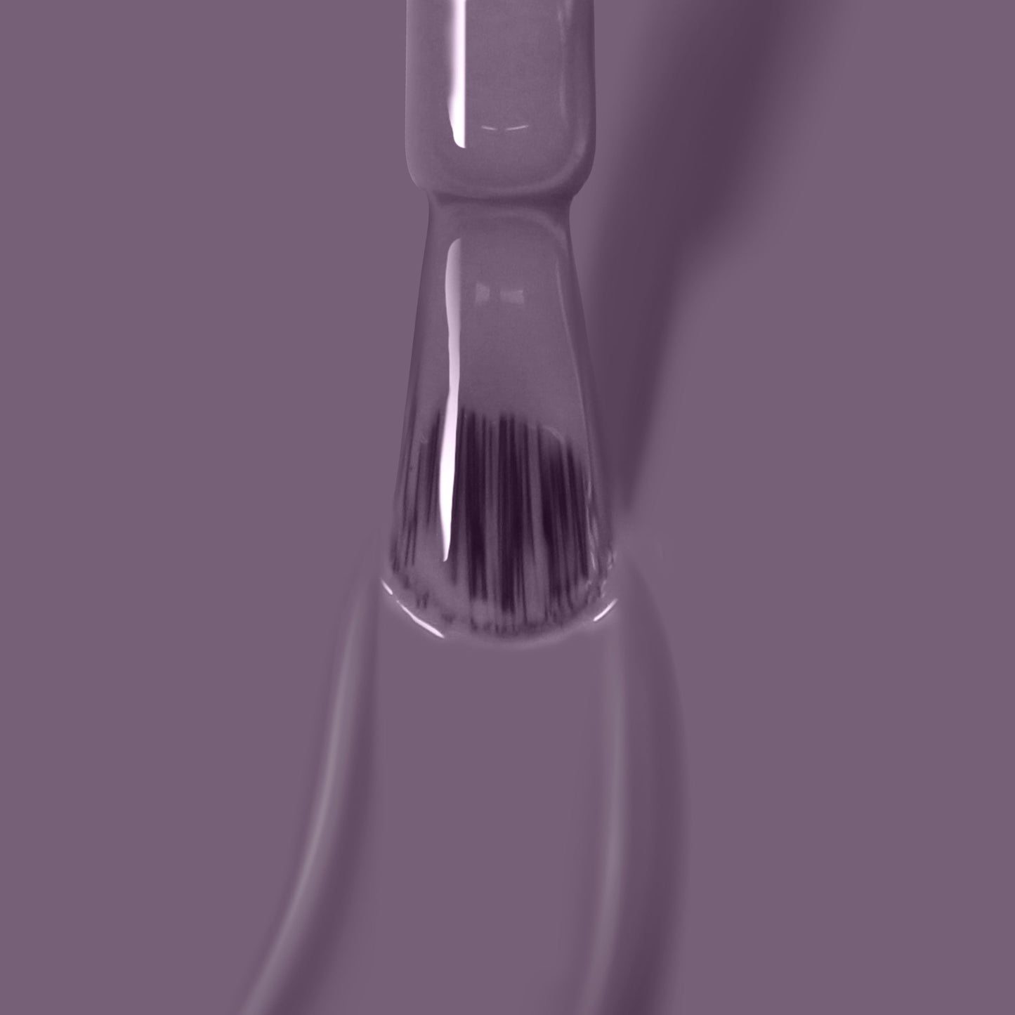 Glossy Long-Wear Nail Polish – Cozy Cashmere Shade