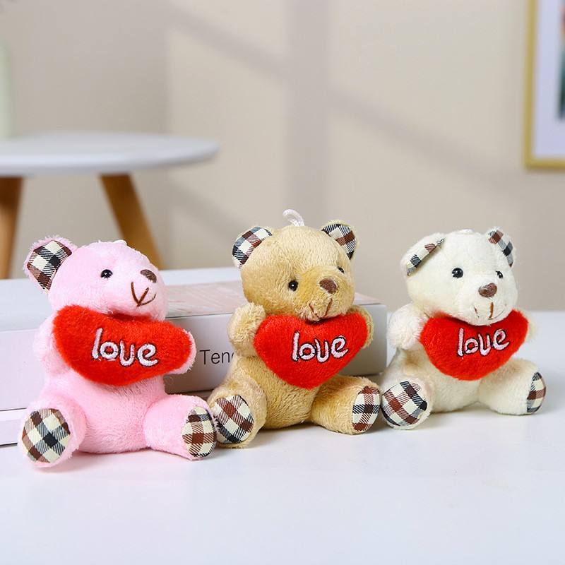 Valentine’s Mini Plush Toy Keychain – Cute Heart Gift for Her or Him