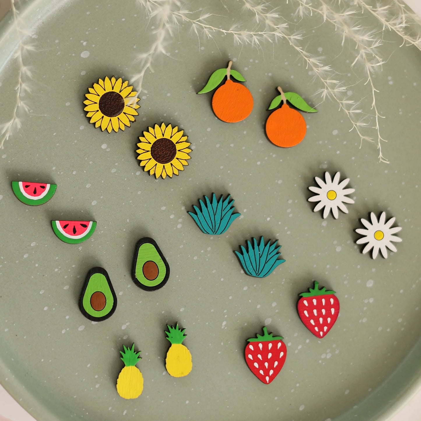 Avocado Stud Earrings – Cute Fruit-Inspired Everyday Jewelry