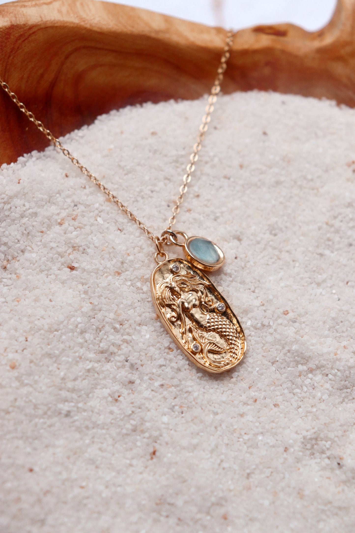 Aquamarine Mermaid Necklace – Siren-Inspired Ocean Pendant Jewelry