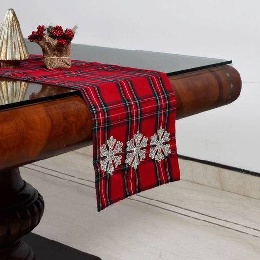 Checkered Holly Table Runner
