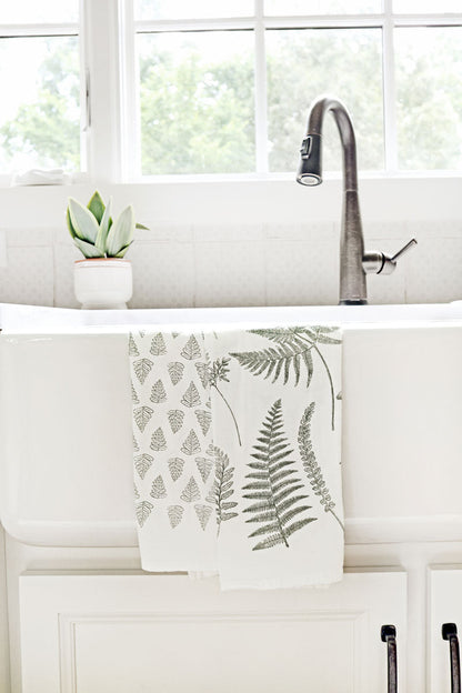 Fern Pattern Tea Towel by Jubilee Trading Company