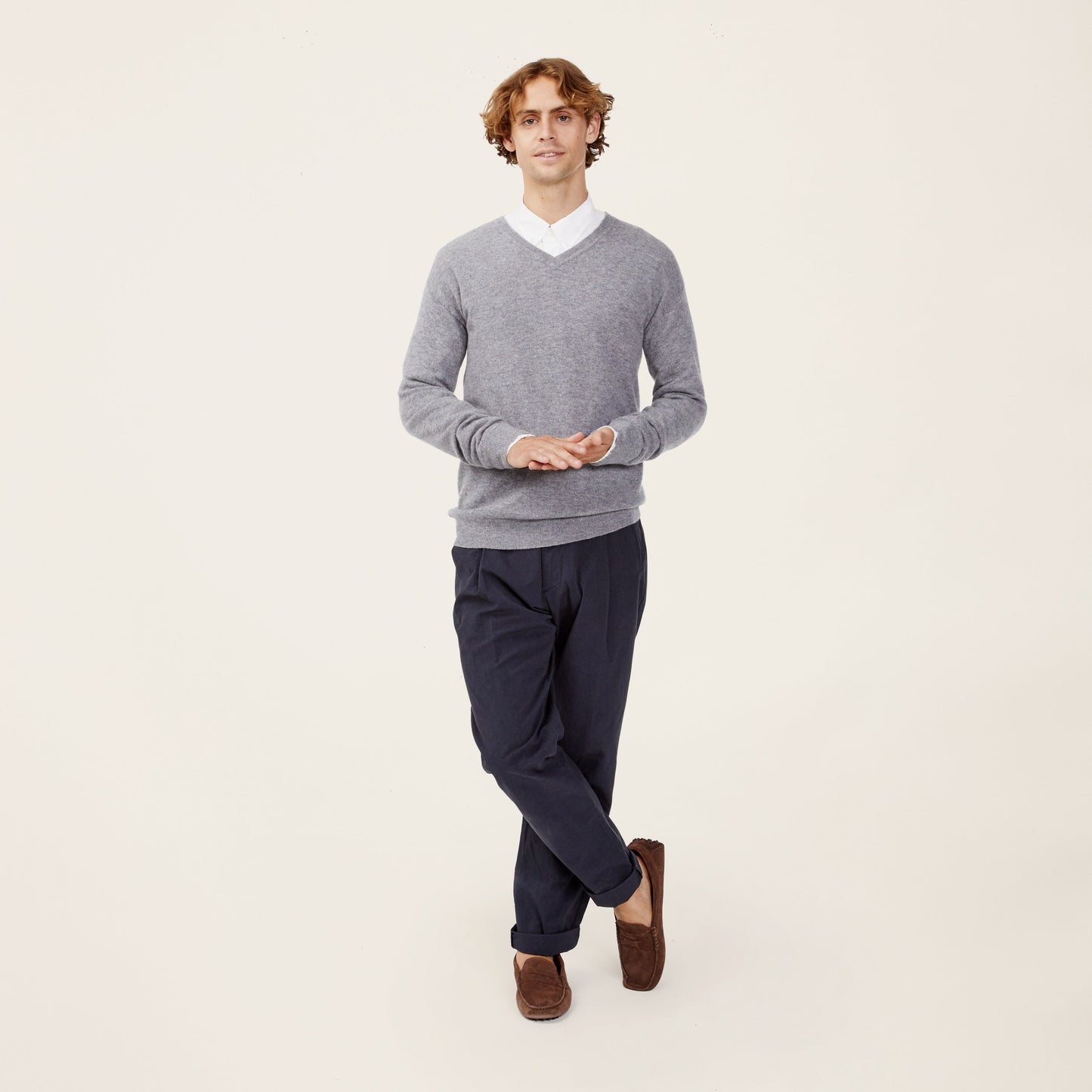 Liam Cashmere V-Neck Sweater by Italic