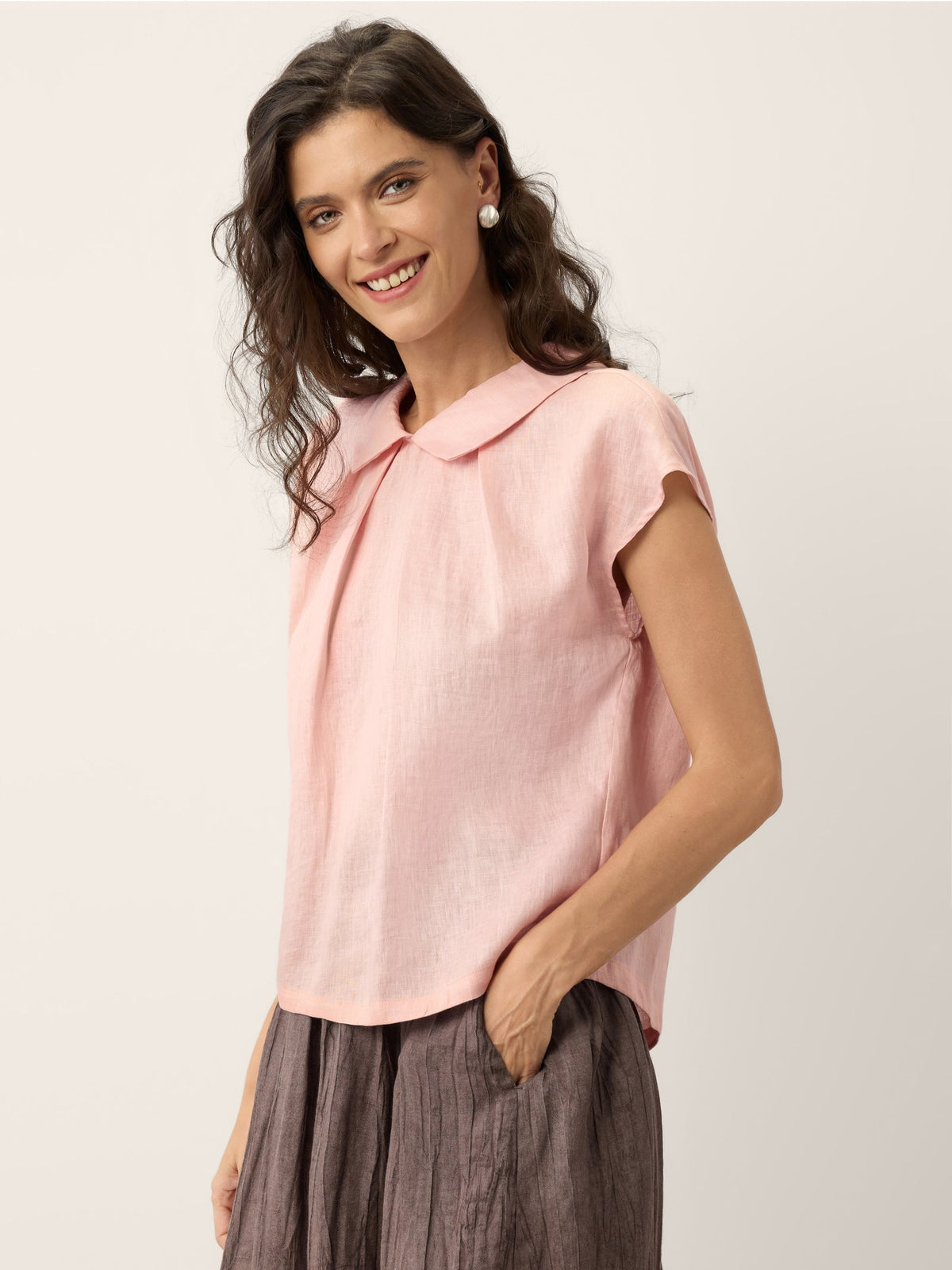 100% Linen Peter-Pan Collar Pintuck Top MIRIAM