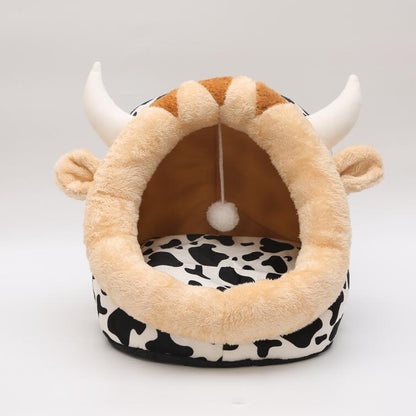 Cozy Retreat Cat Bed: Soft And Warm Indoor Pet House by Dog Hugs Cat