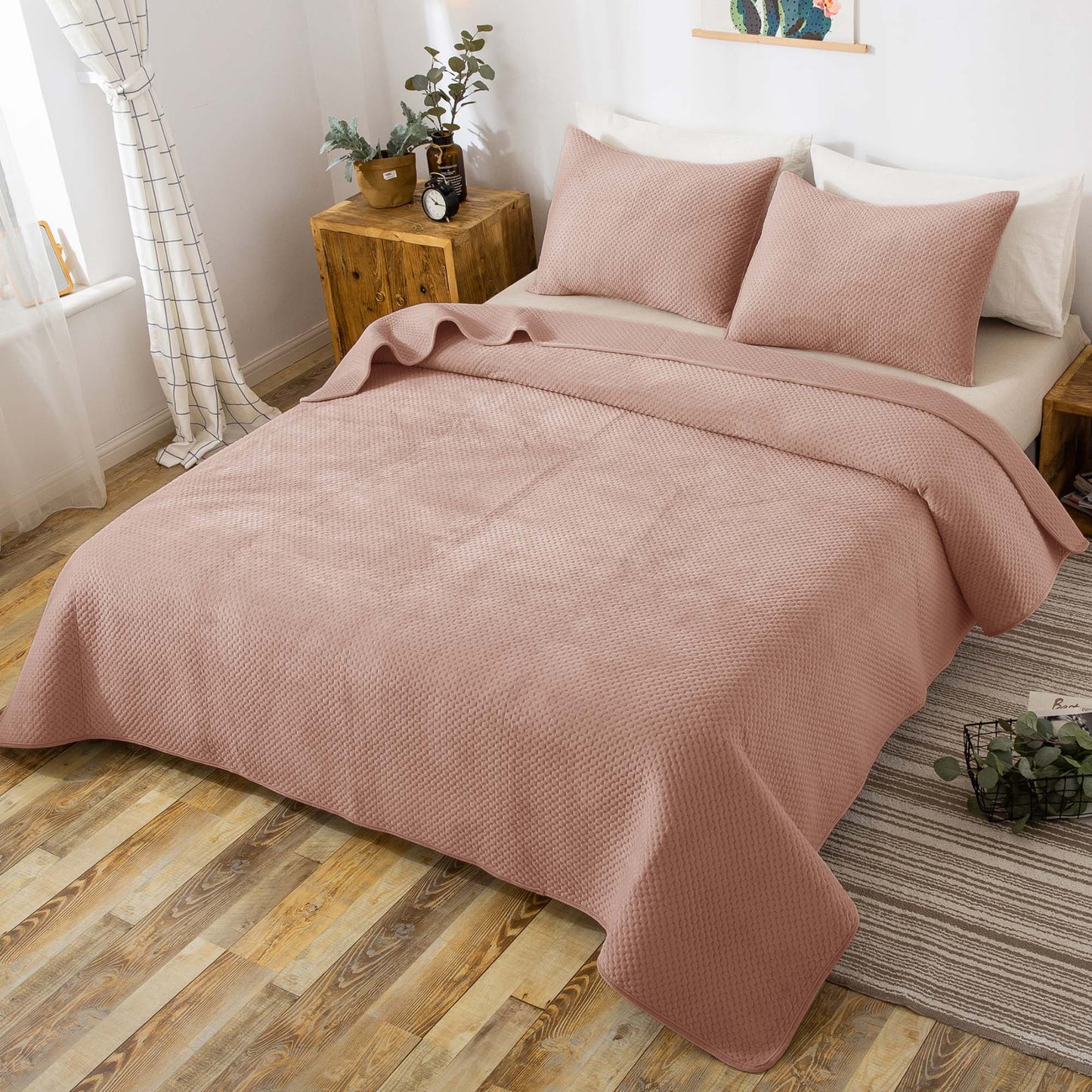 Kasentex Ultra Soft Plush Poly-Velvet Quilt Set, Queen, King, Room Decor, Graduation Gifts, Fathers Day Gift