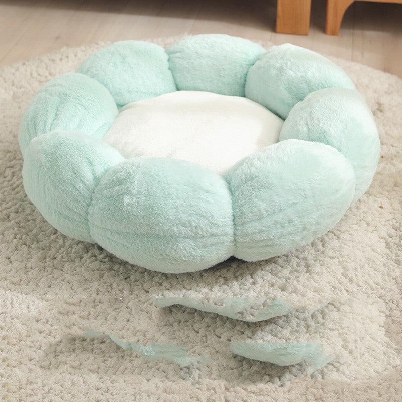 Floral Haven Pet Bed - Luxurious Flower-Shaped Blanket For Dogs And Cats by Dog Hugs Cat