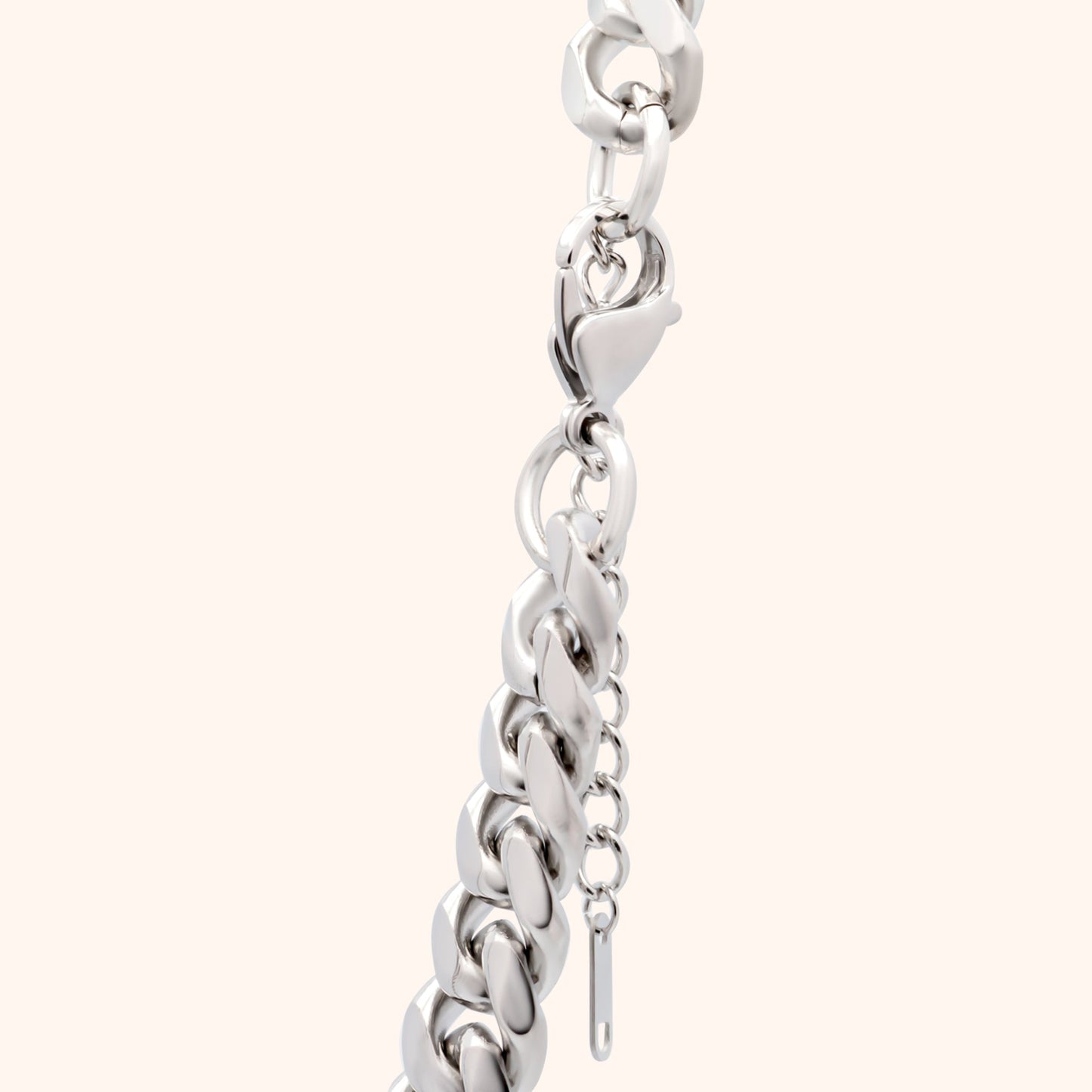 Momentum Link Chain