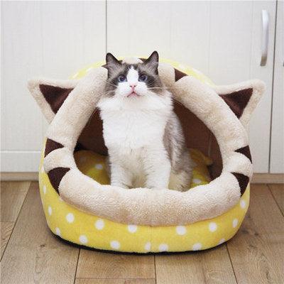 Cozy Retreat Cat Bed: Soft And Warm Indoor Pet House by Dog Hugs Cat