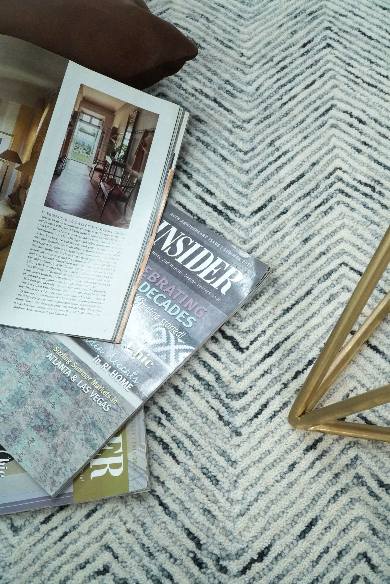Modern Style Hand Tufted Blue and Ivory Area Rug