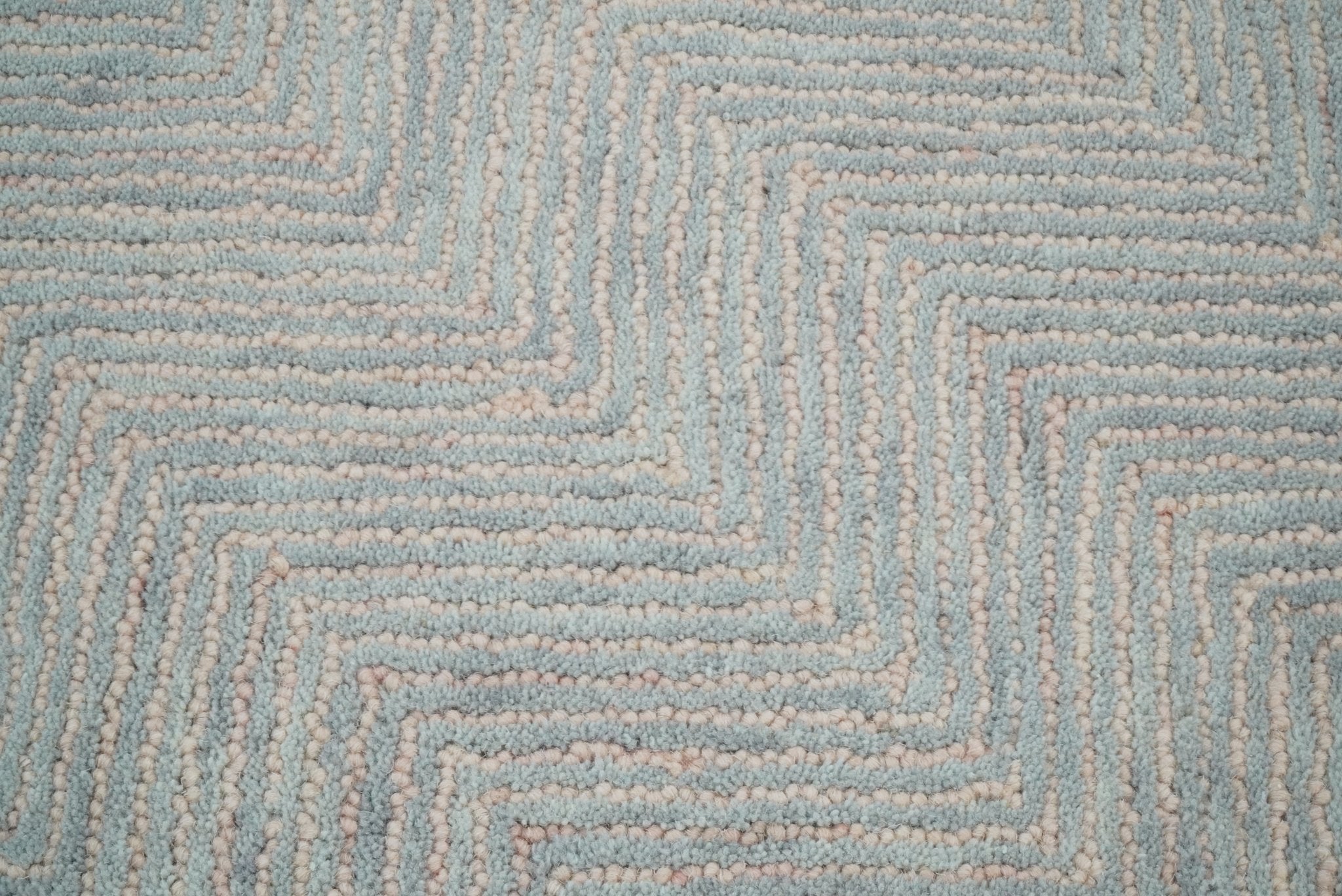 Gray Modern Style Hand Tufted Wool Area Rug