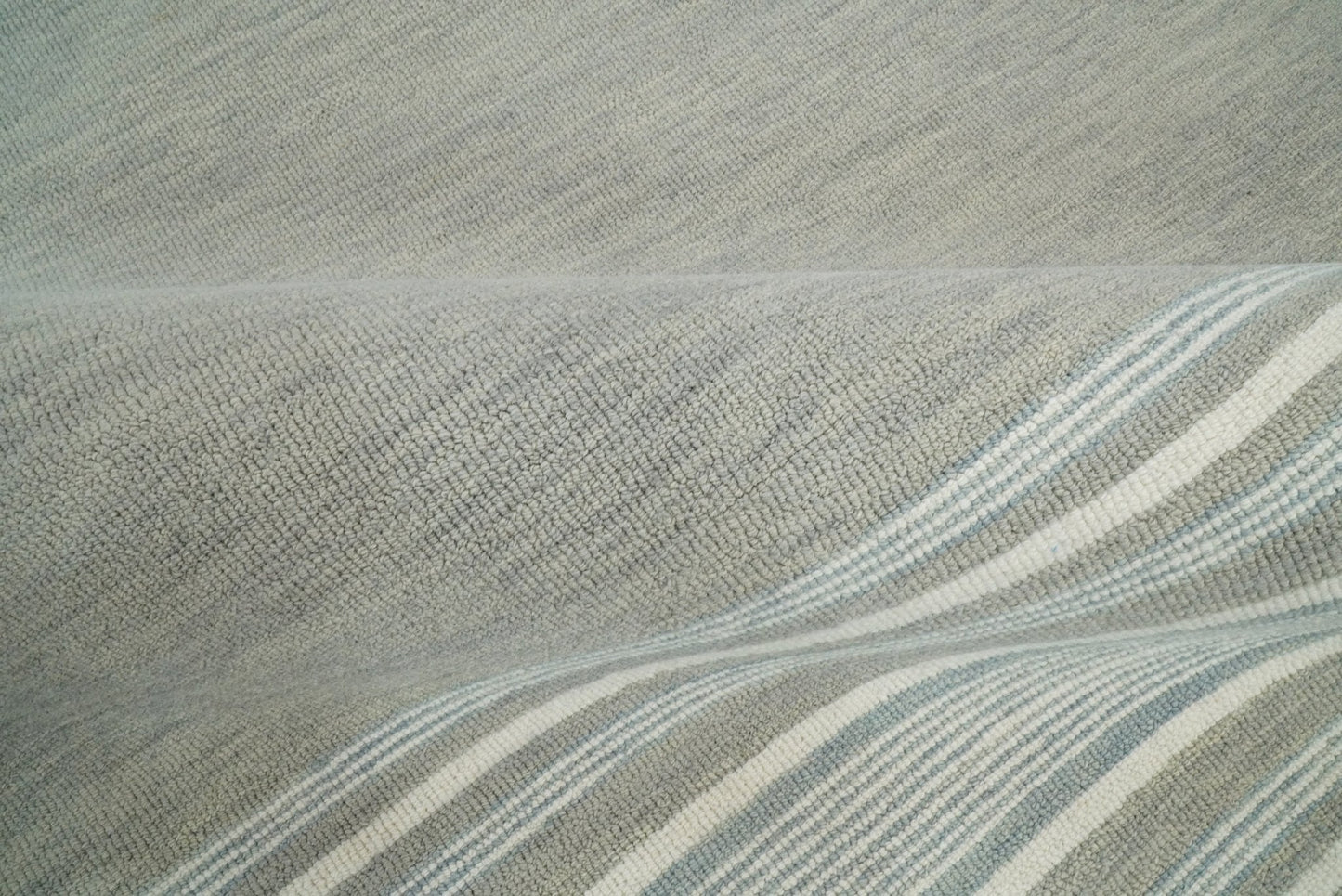 Gray Modern Style Hand Tufted Wool Area Rug