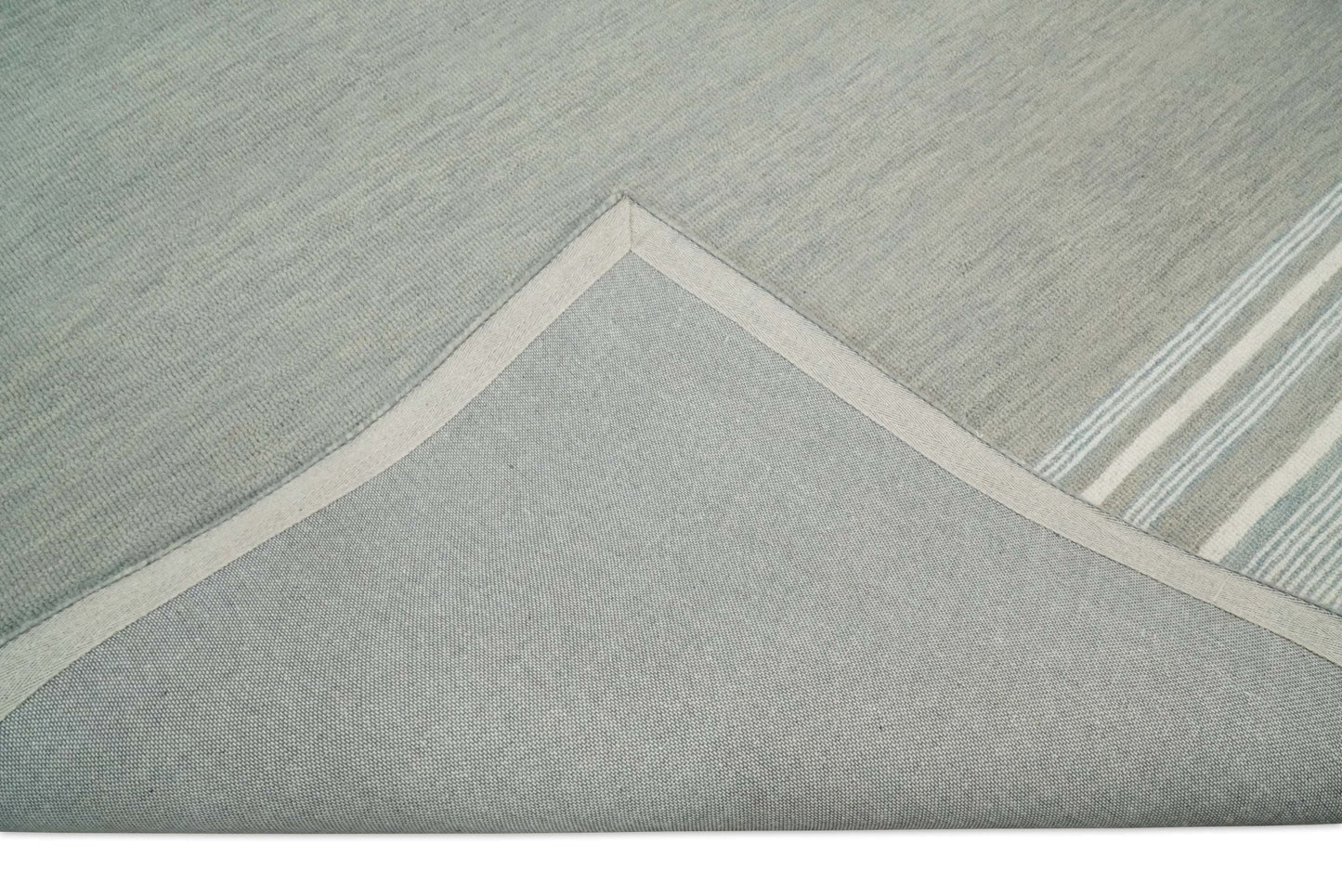 Gray Modern Style Hand Tufted Wool Area Rug
