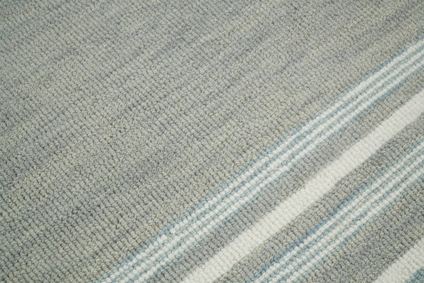 Gray Modern Style Hand Tufted Wool Area Rug