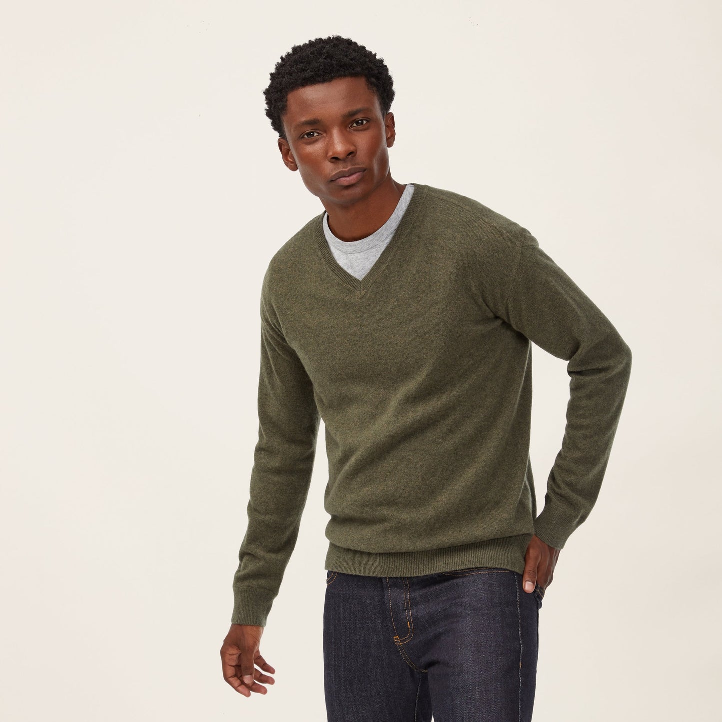 Liam Cashmere V-Neck Sweater by Italic