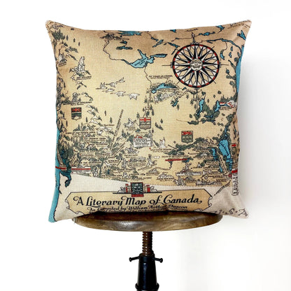 Canada Map Throw Pillow