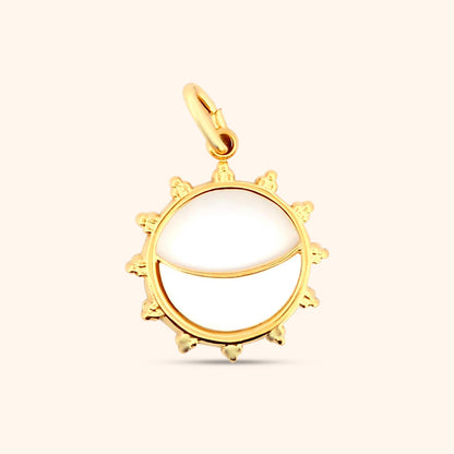 Crest Medallion