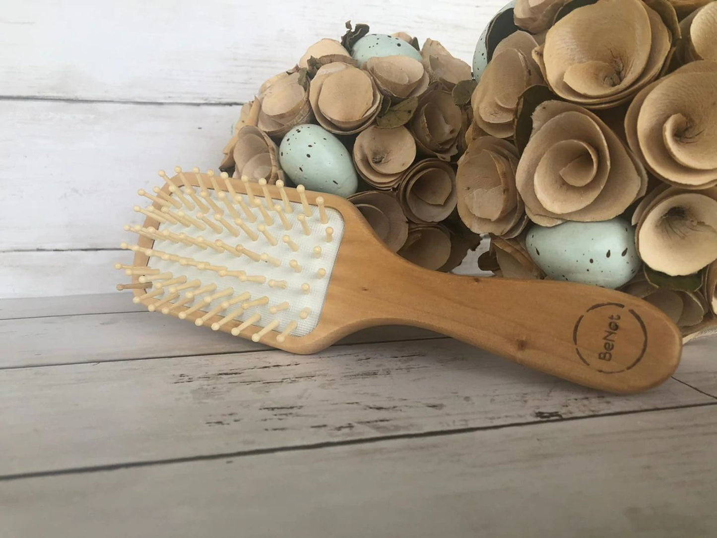 Natural Wooden Detangling Hair Brush by Choixe