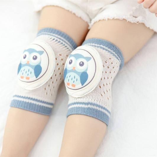 Safe Cotton Knee Pads for Babies by Plushy Planet