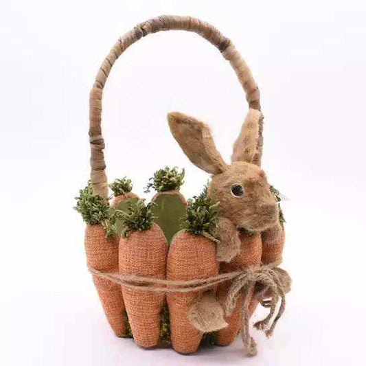 Handmade Easter Baskets with Carrot by Plushy Planet