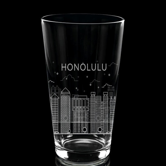 Honolulu, HI Skyline Pint Glass