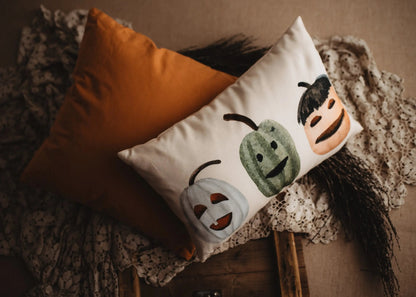 Primitive Pumpkin Decor Throw Pillow