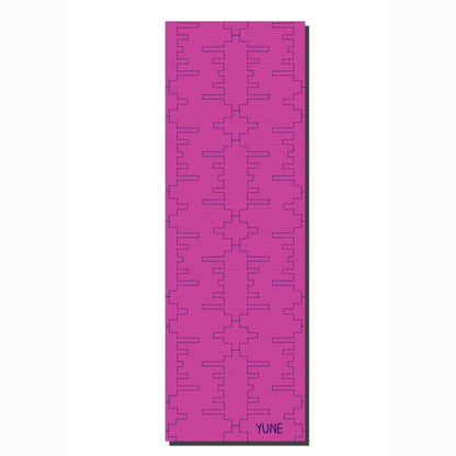 Purple patterned mat with 'YUNE' branding on a white background