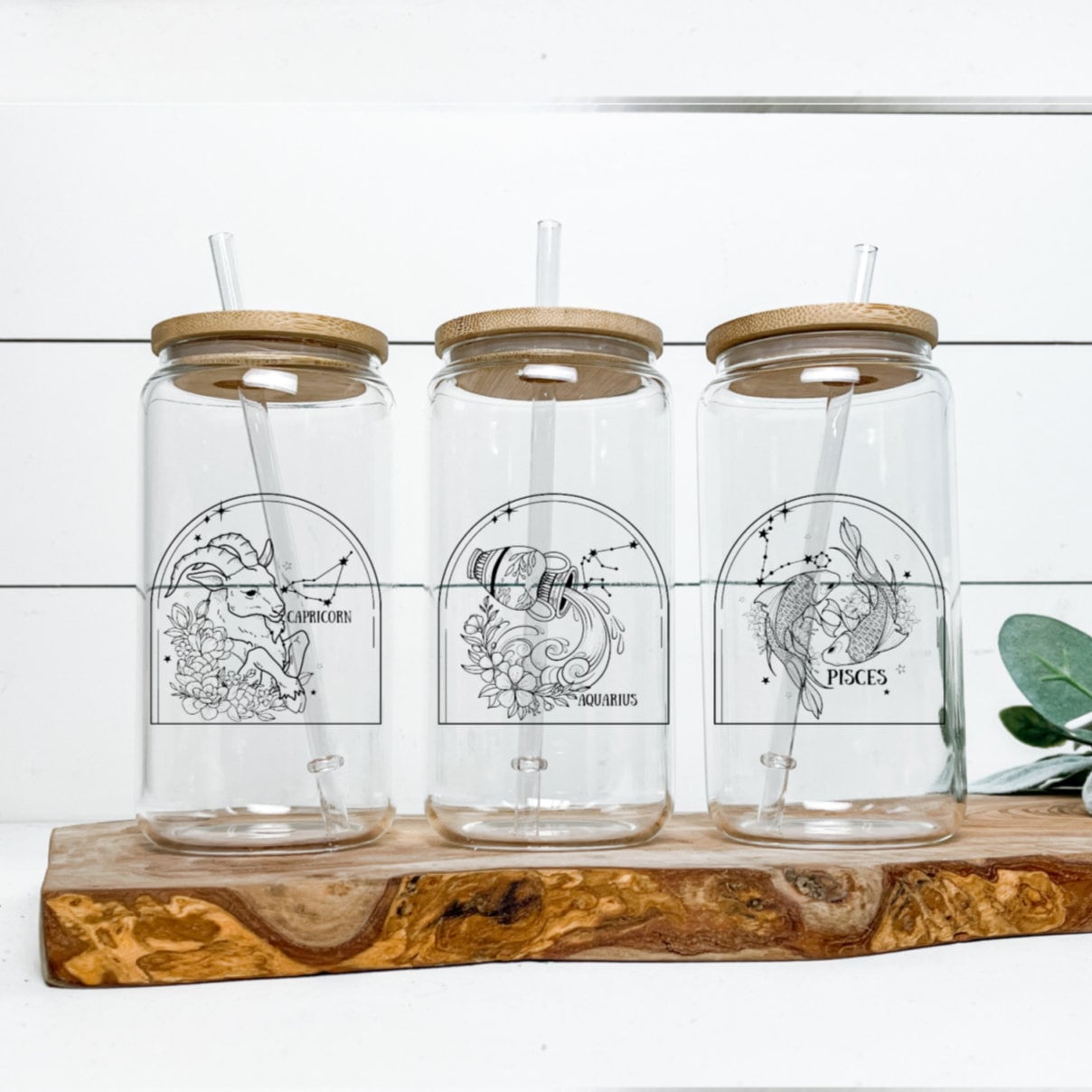 Zodiac Constellation Glass Cup – Elegant Astrology Drinkware