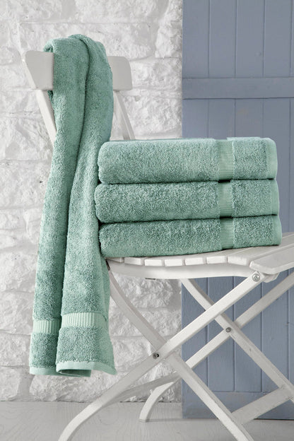 Cambridge Turkish Cotton Bath Towels - 4 Pieces by Classic Turkish Towels