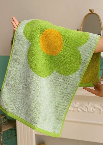 Cute Whimsical Sunflower Bath Towel - Ultra Soft & Absorbent Staple Cotton by INSPECIAL HOME