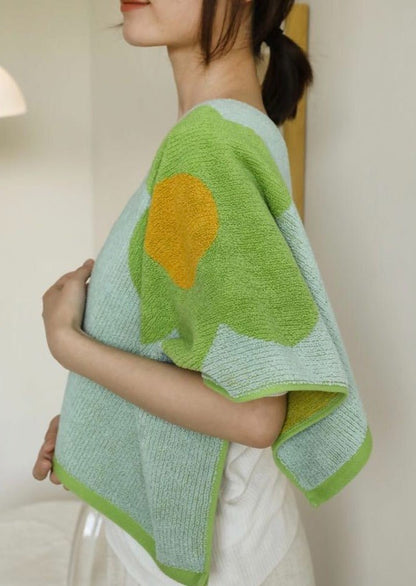 Cute Whimsical Sunflower Bath Towel - Ultra Soft & Absorbent Staple Cotton by INSPECIAL HOME