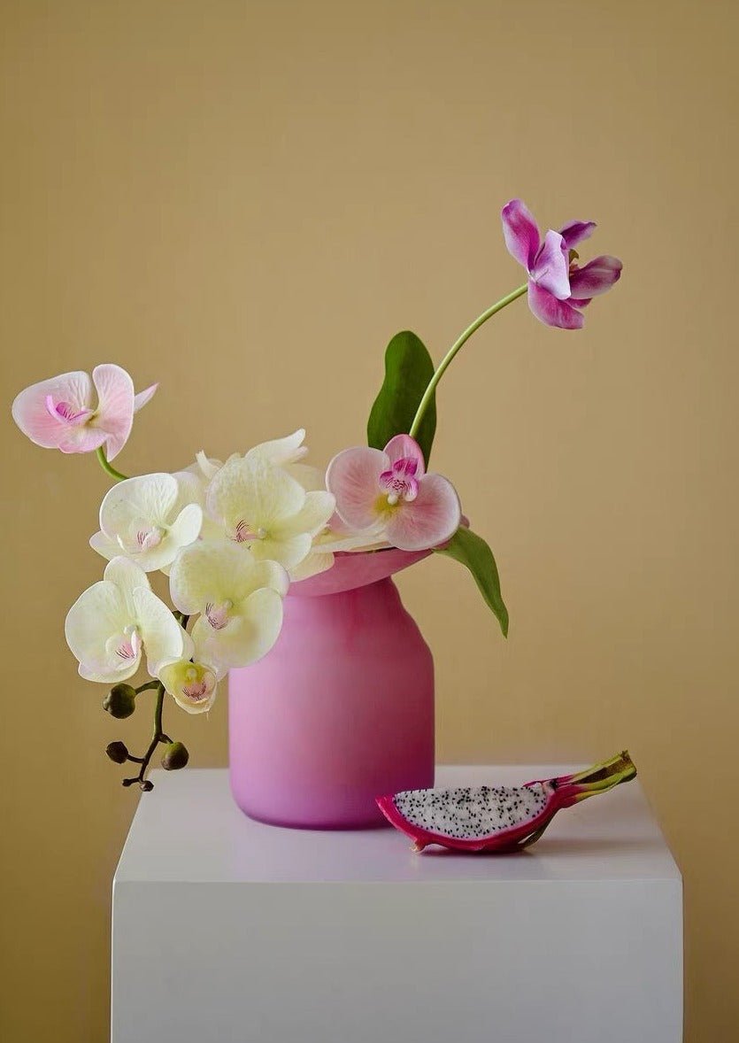 Contemporary Decorative Blooming Vase - Whimsical Eclectic Centerpiece Vases for Wedding & Dinner Party by INSPECIAL HOME