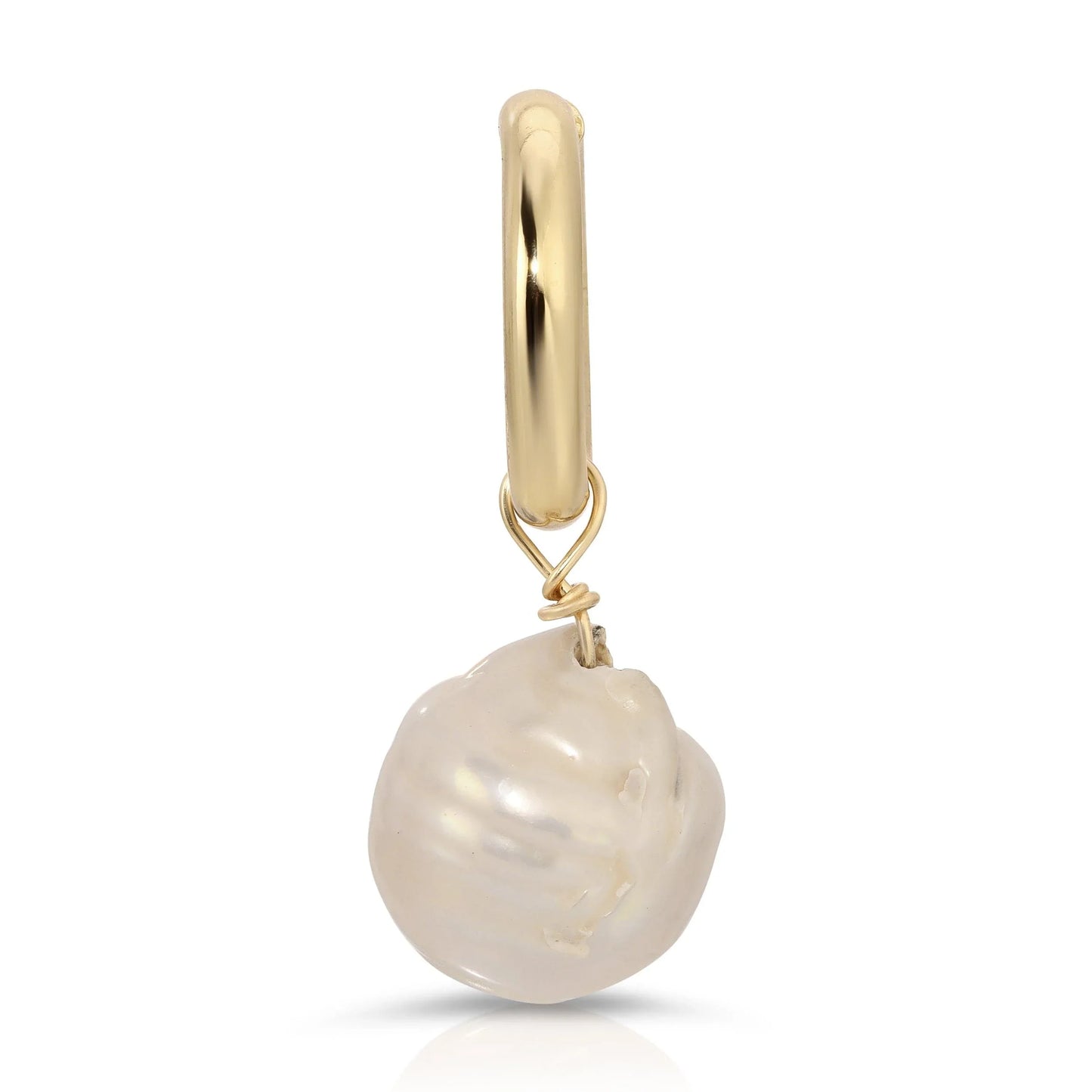Gold hoop earring with baroque pearl from the Large Baroque Pearl Pendant collection