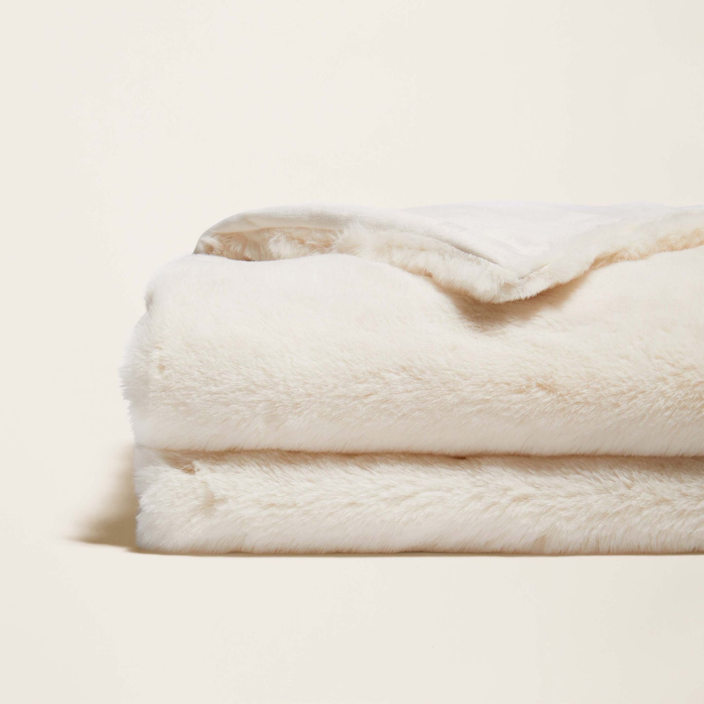 Supercloud Faux Fur Throw by Italic