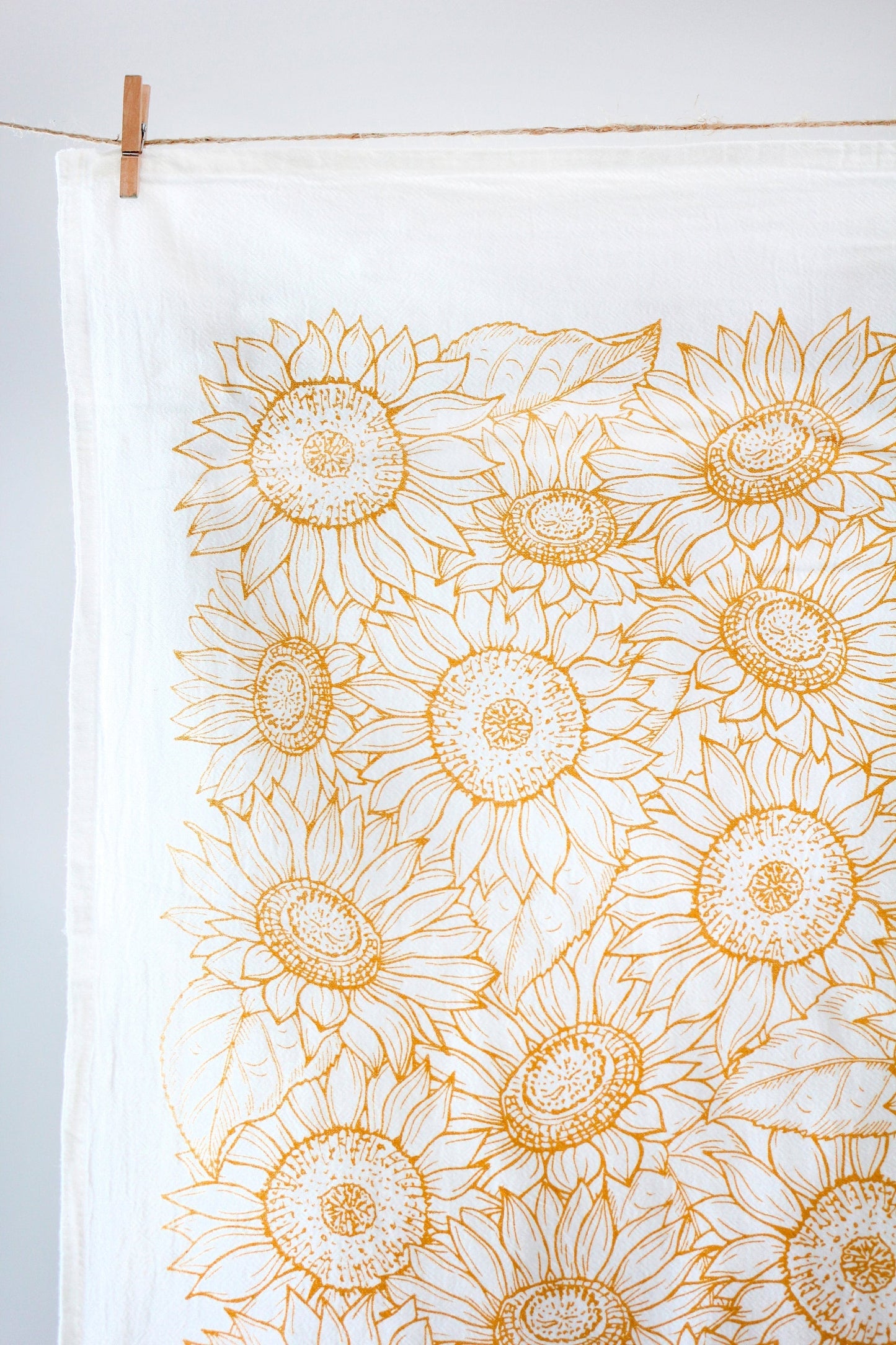 Sunflower Garden Tea Towel by Jubilee Trading Company