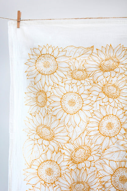 Sunflower Garden Tea Towel by Jubilee Trading Company