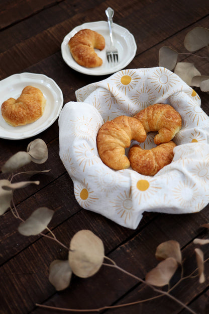 Sundance Pattern Tea Towel by Jubilee Trading Company