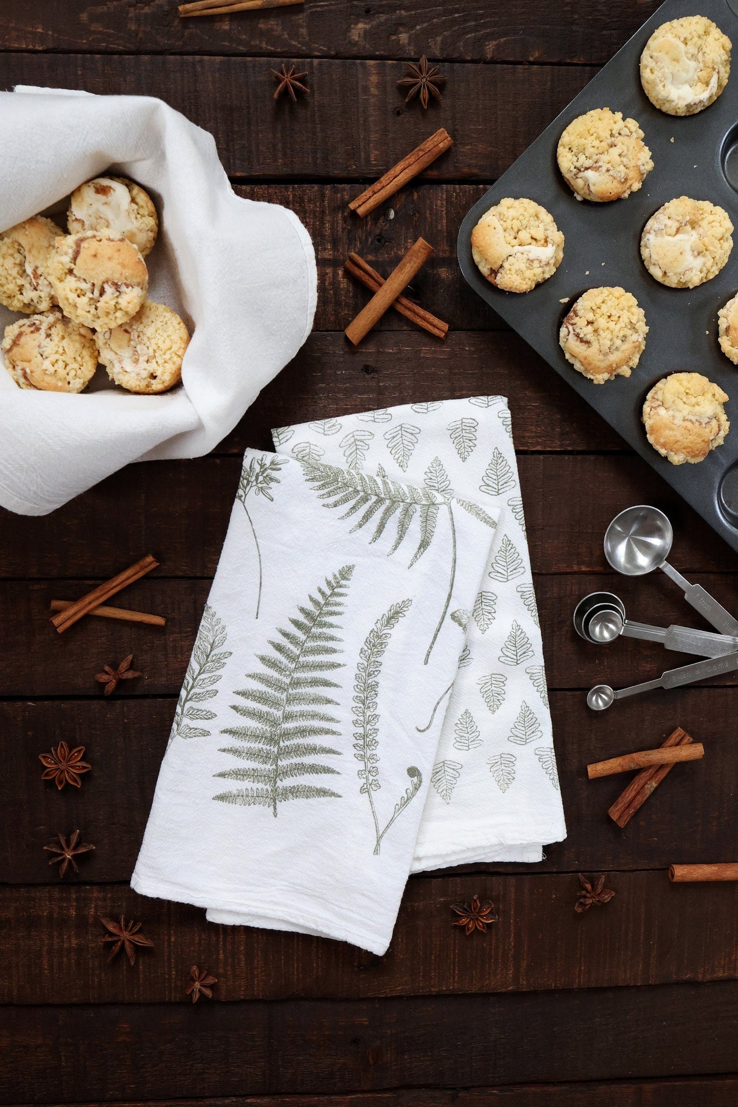 Fern Fronds Pattern Tea Towel Set of 2 by Jubilee Trading Company