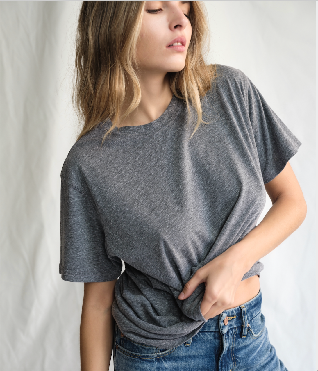 THE VINTAGE TEE
