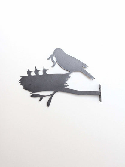 Metal Bird Statue - Mama and Baby Birds Statue