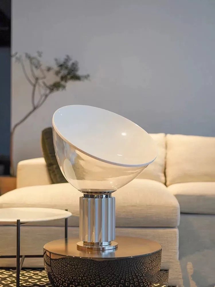 Modern Radar Table Lamp – Small Sculptural Designer-Inspired Accent Light