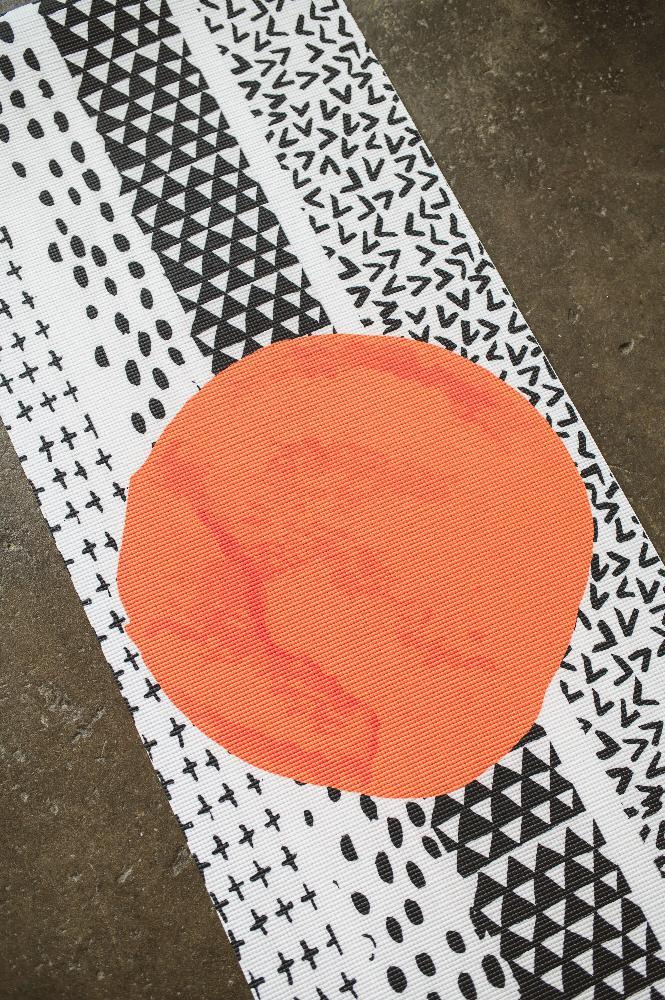 Yoga Mat | 6mm Lightweight | Black White Orange | Non-Slip | Eco Friendly | Yune Yoga | Bowie - Yune Yoga