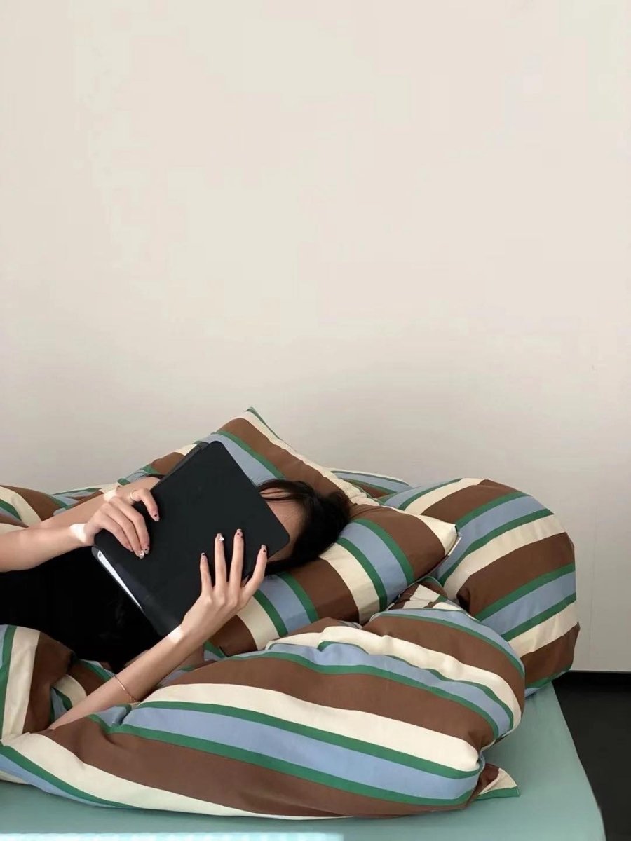 Retro Earth Tone Stripe Duvet Cover Set – 100% Cotton with Pillowcases