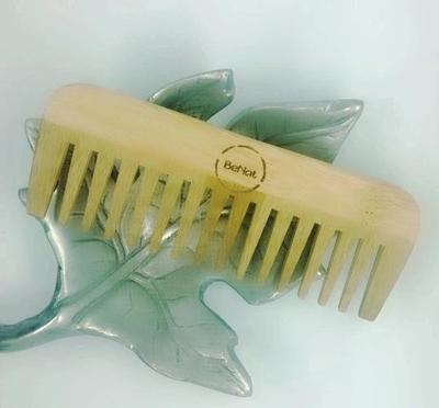 All-Natural Bamboo Comb by Choixe